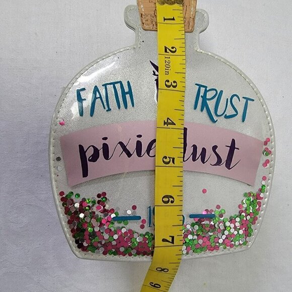 Faith Trust and Pixie Dust - Adorable Disney Cosmetic Case - Picture 7 of 10